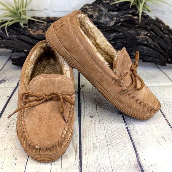 LAMO Men's Moc - Classic Everyday Moc Slippers - Picture 1 of 9